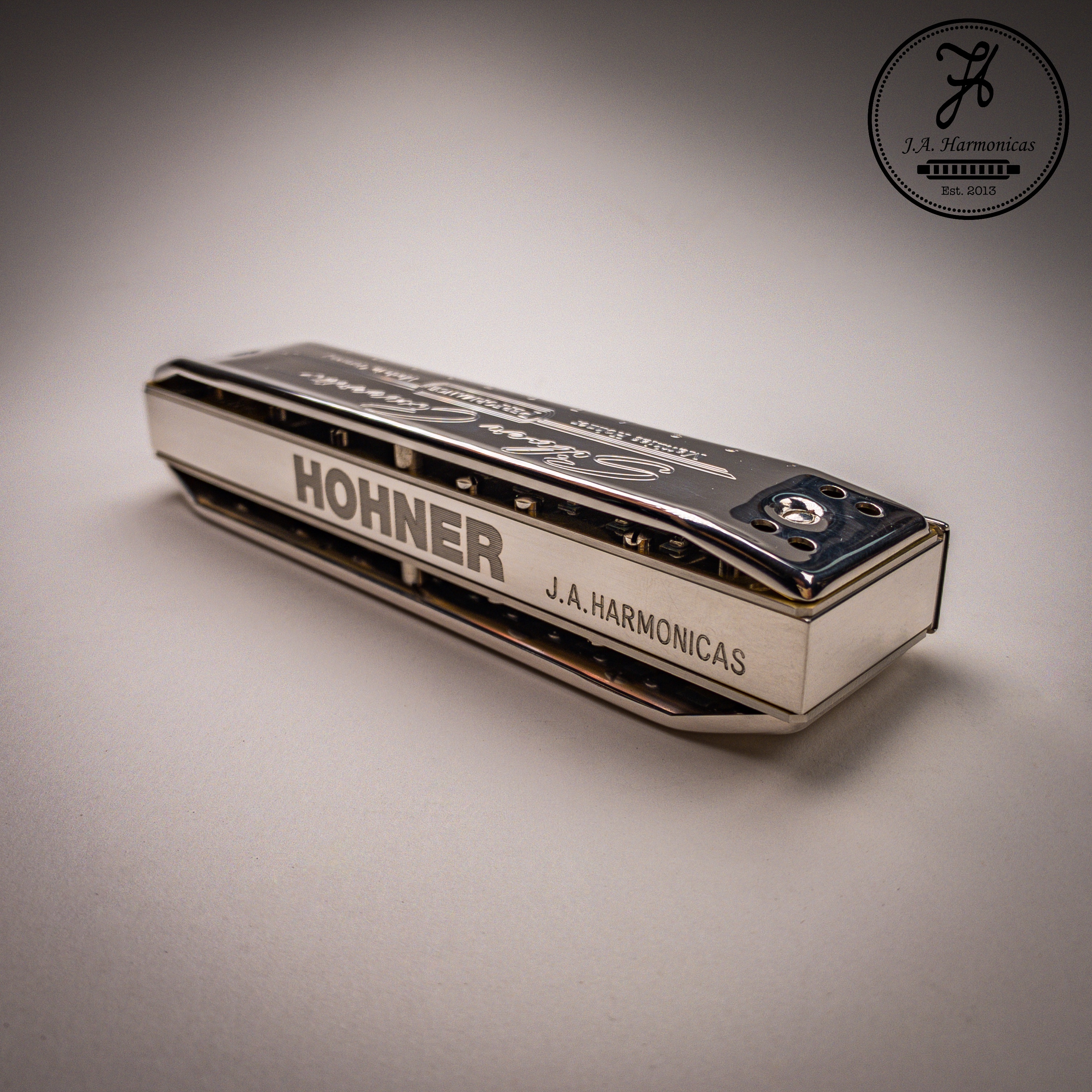 Silver store concerto harmonica